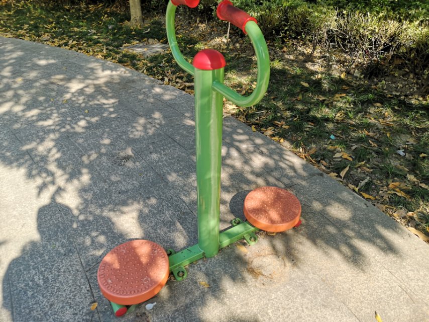 扭腰器