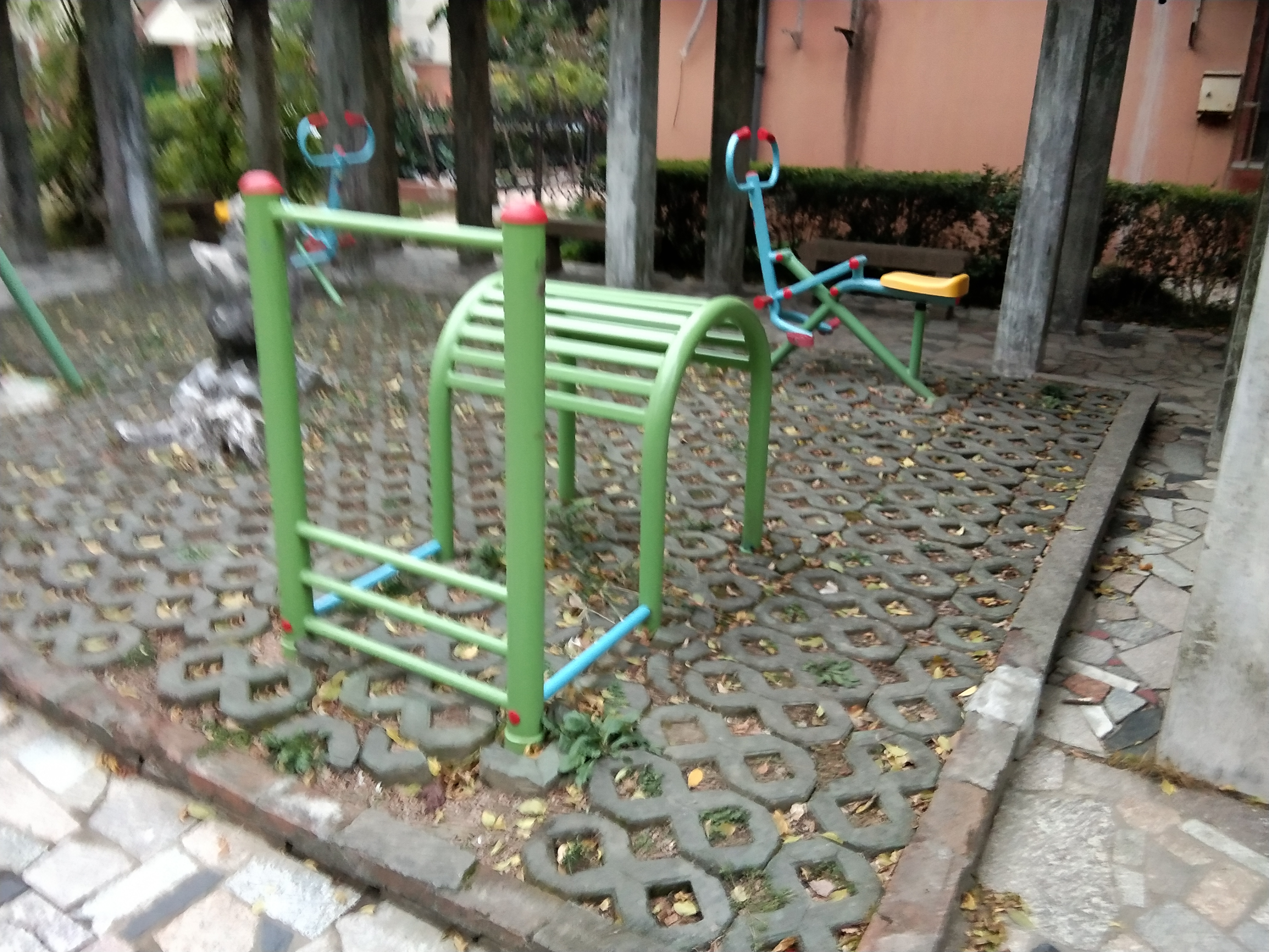 其 它
