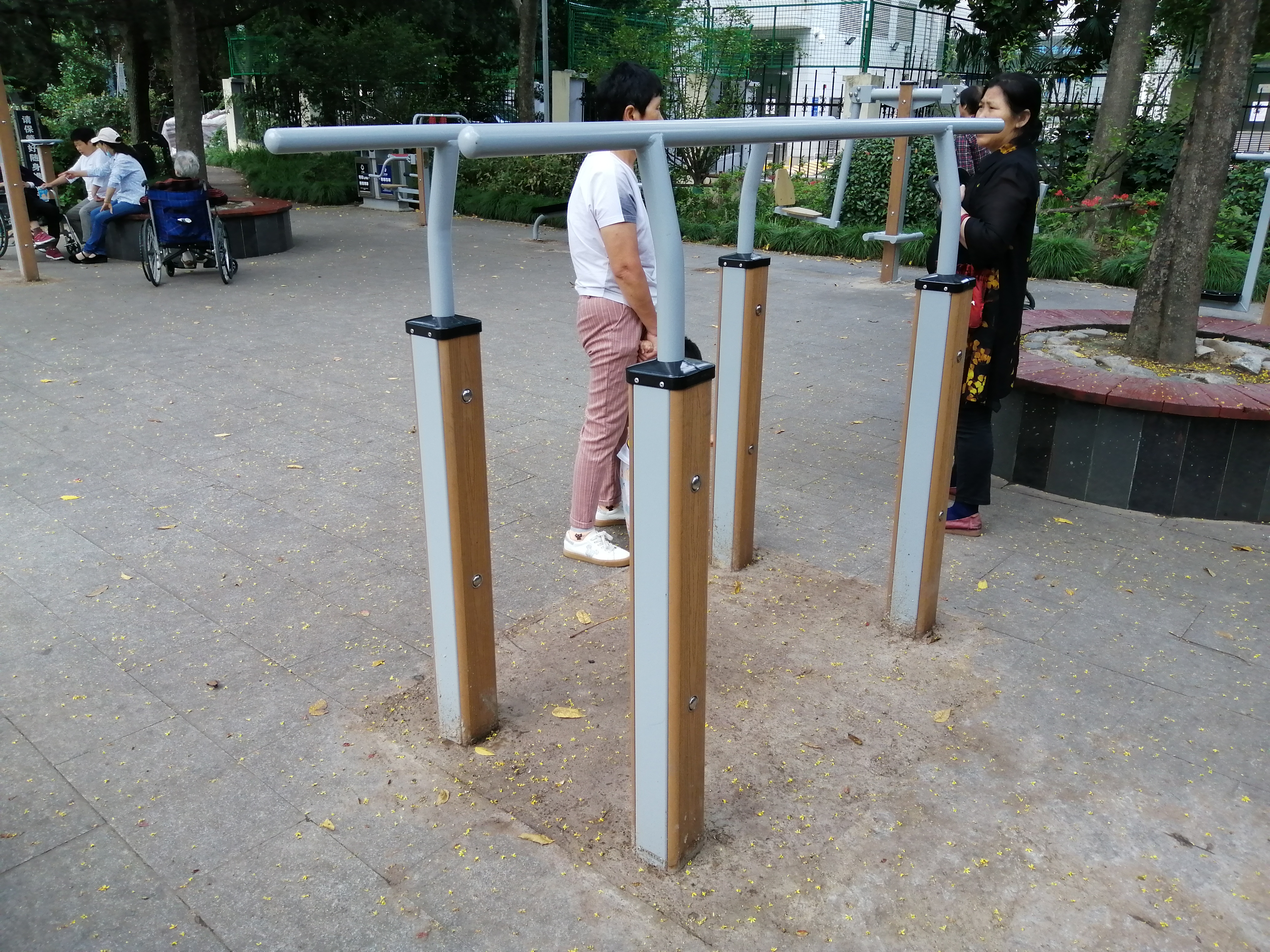 单双杠
