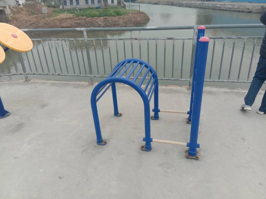 其 它