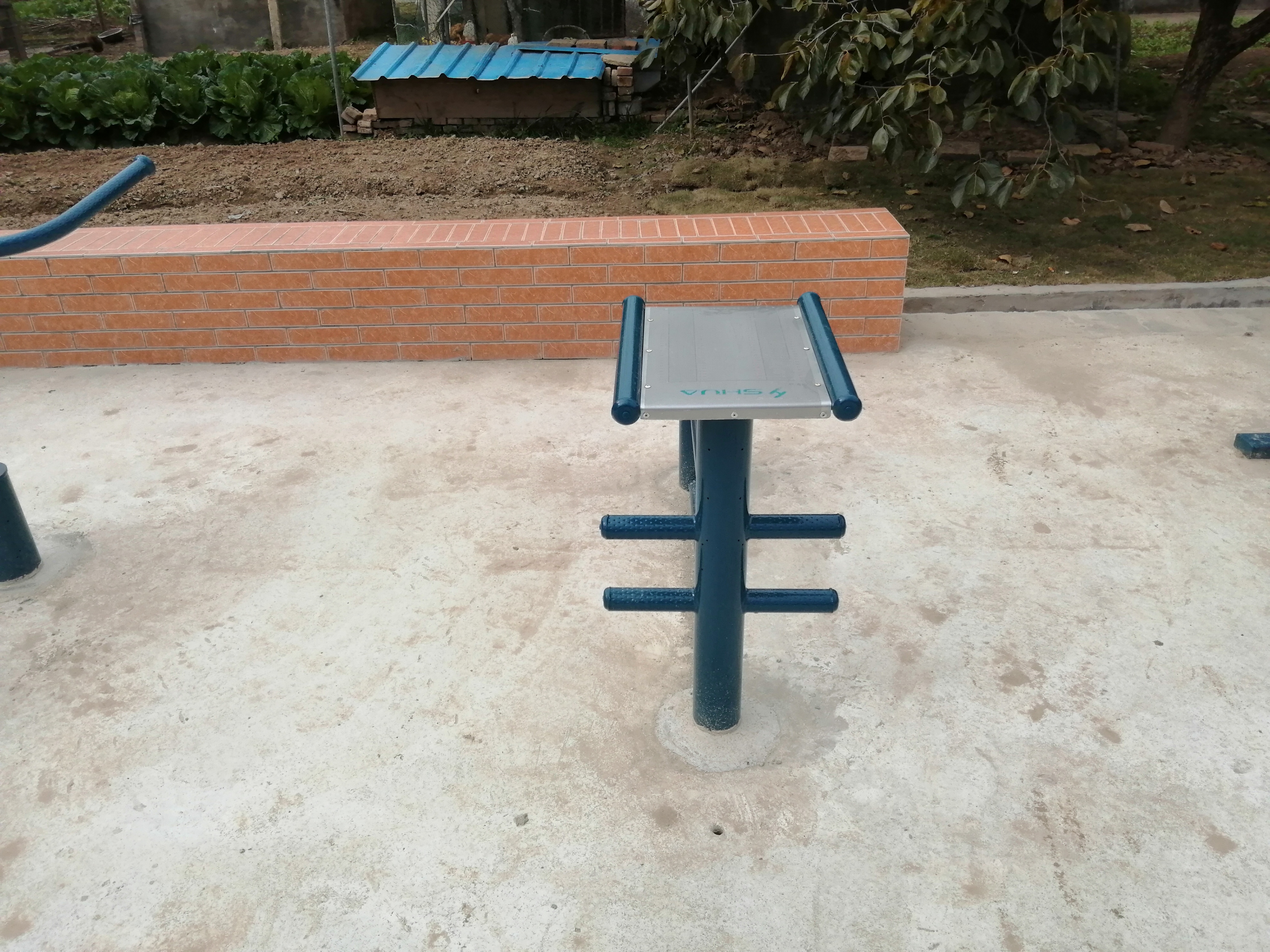 坐推训练器