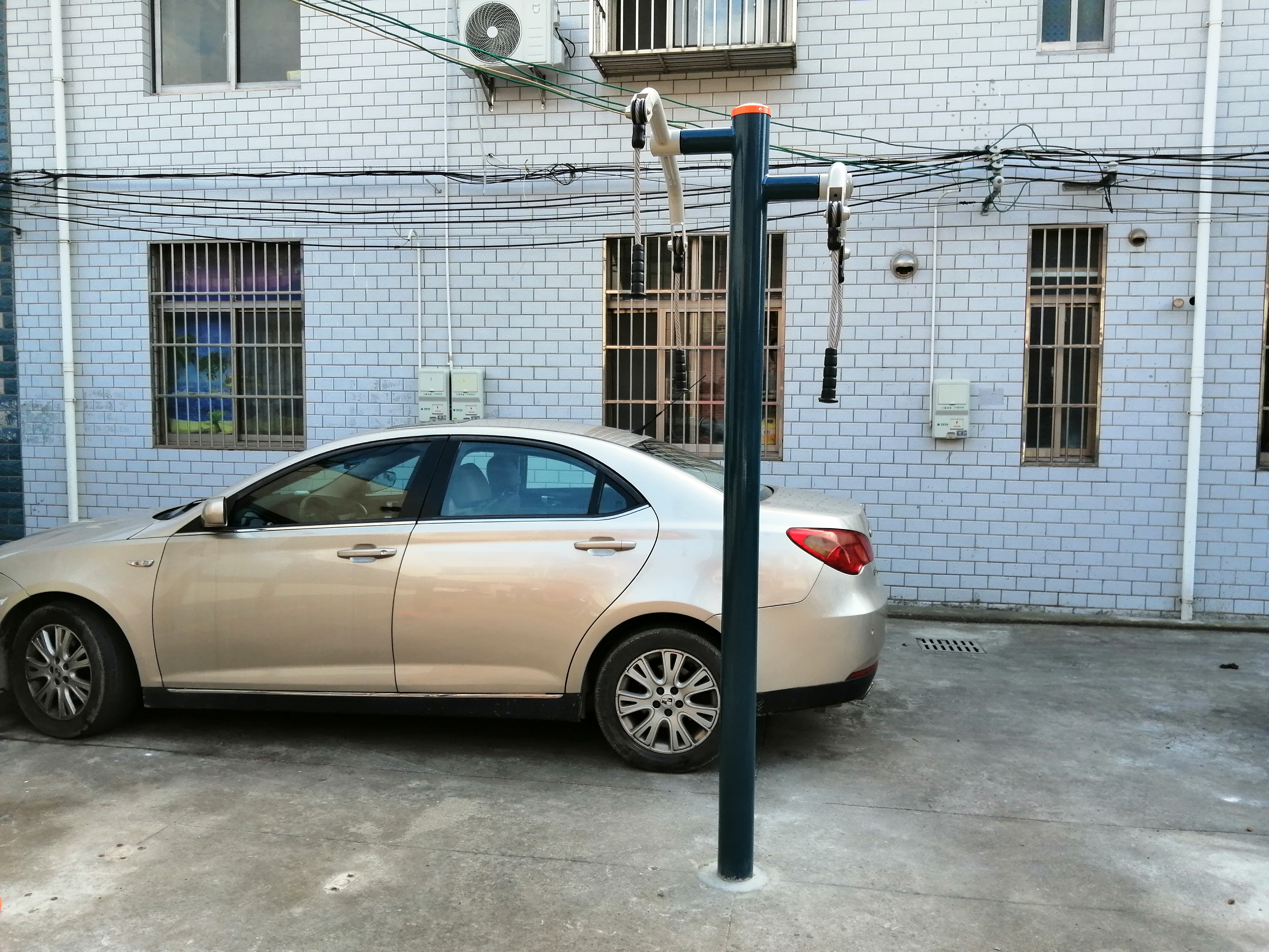 上肢牵引器