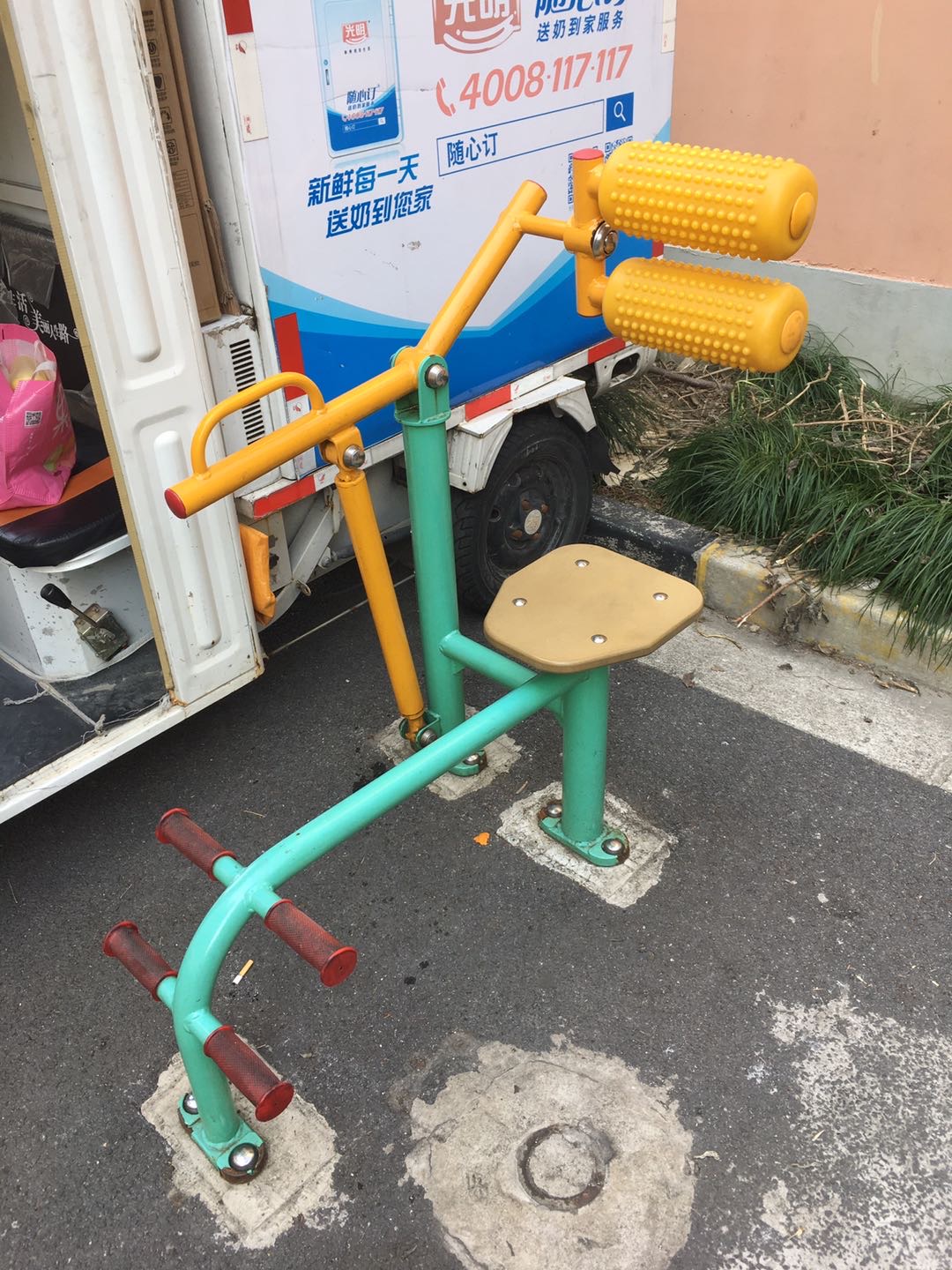 腹背锻炼器