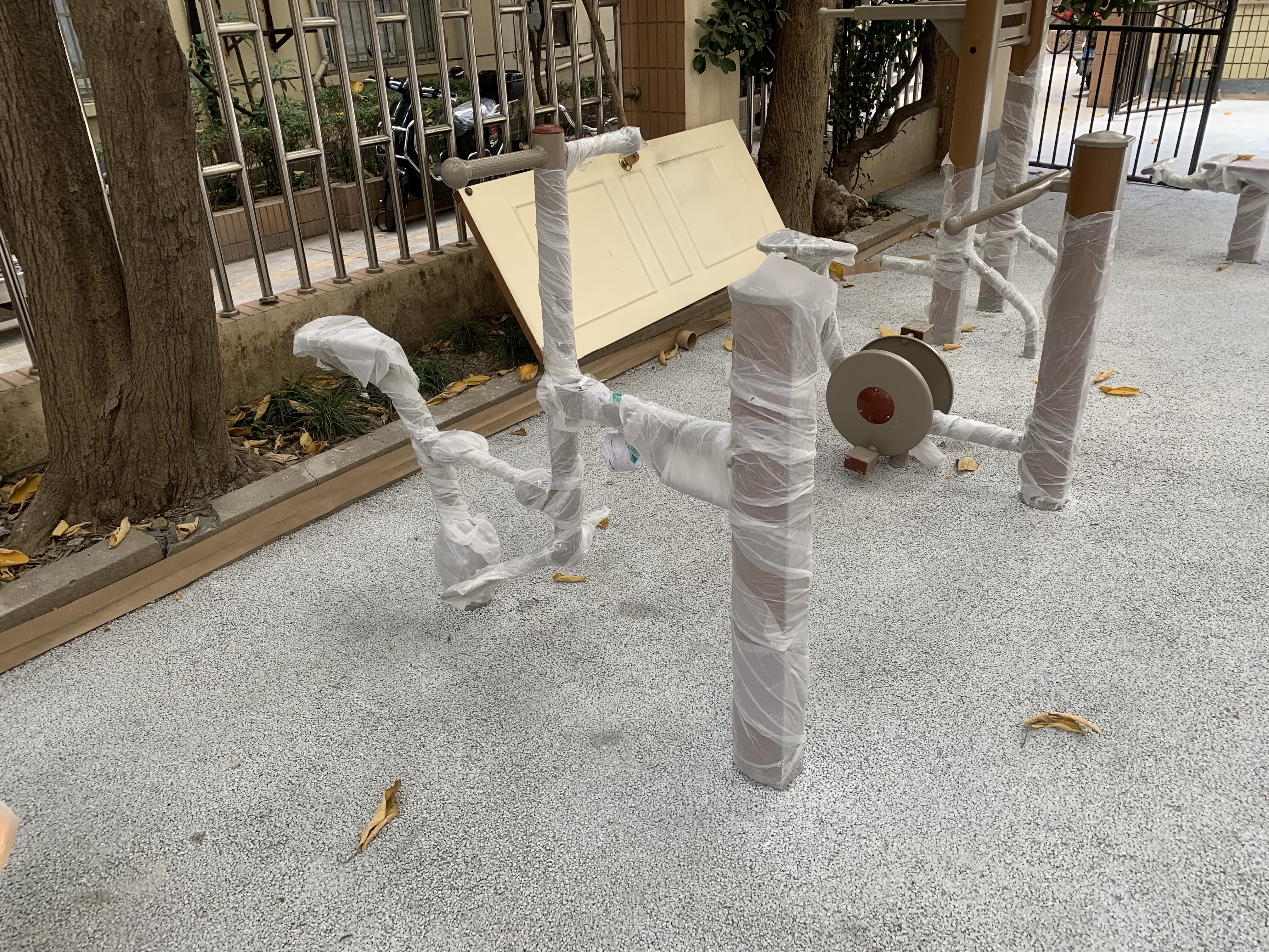 腰力训练器